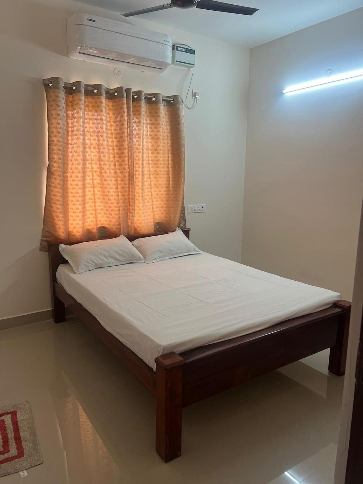 Aishwaryam Service Apartment Chennai Exterior foto